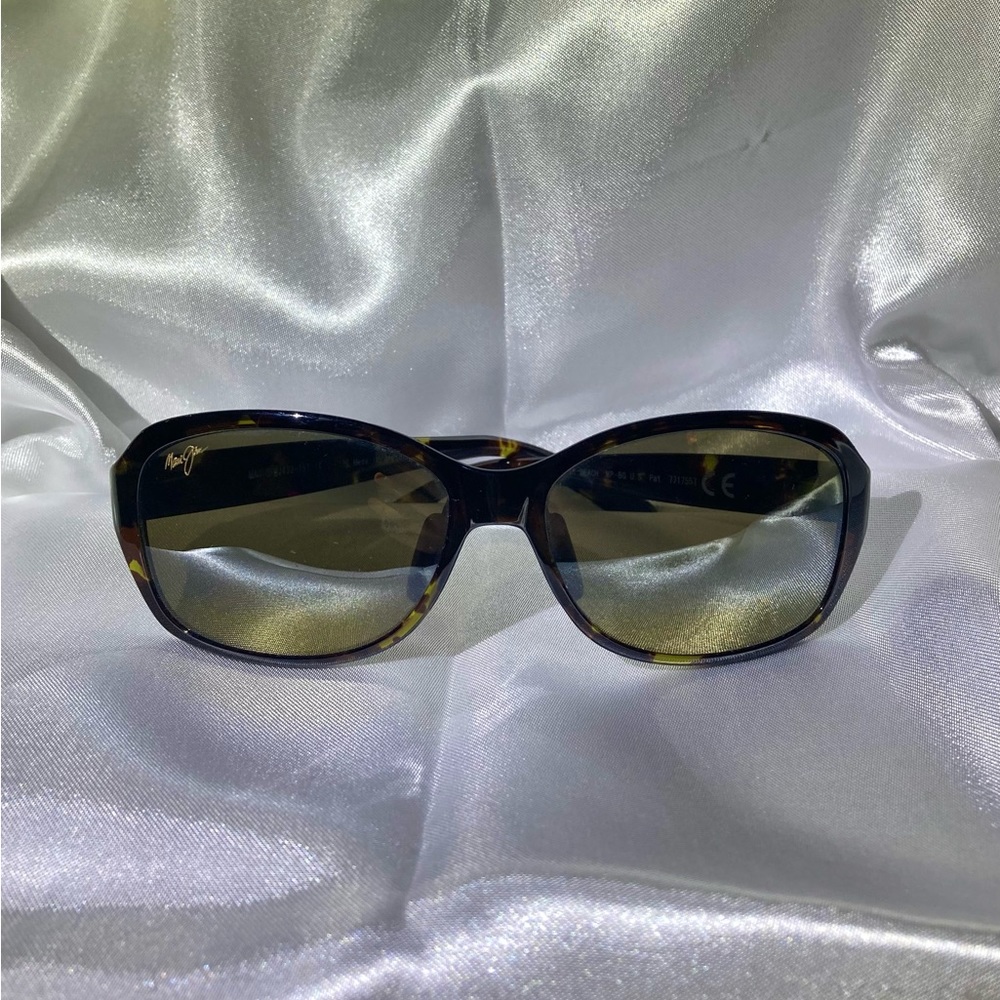 Maui Jim Koki Beach Polarized Fashion Sunglasses (dust bag & case included!)